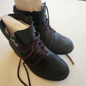 UGG W DENHALI BLACK BOOTS